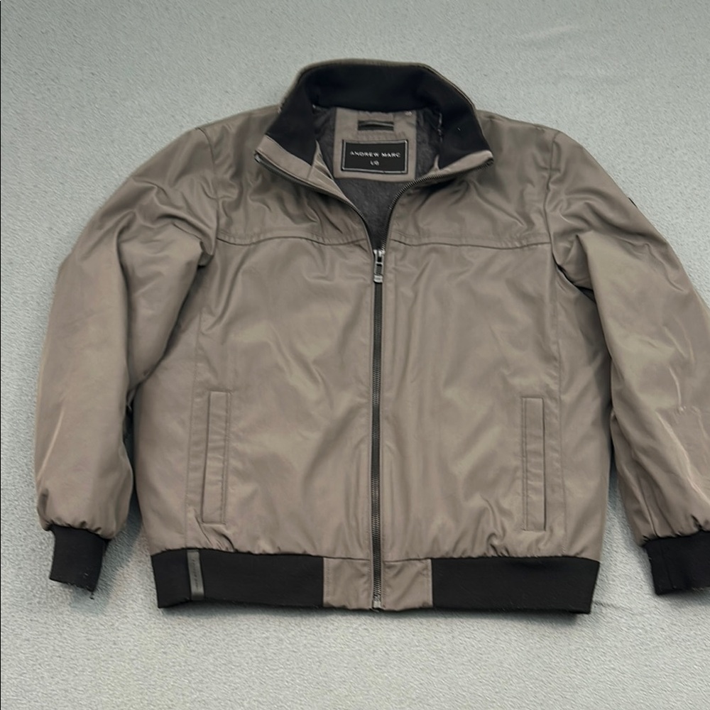 Andrew Marc Men’s Gray Jacket | Sleek Outerwear | Size Large
